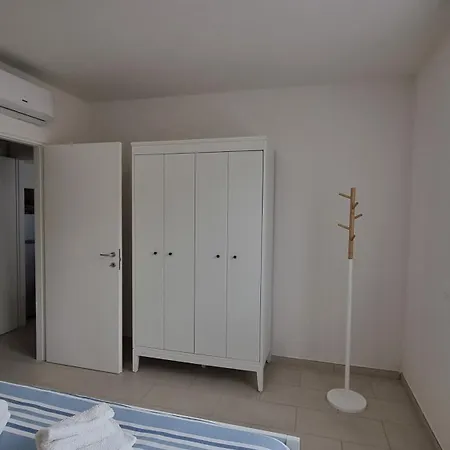 Acquamarina Apartament *